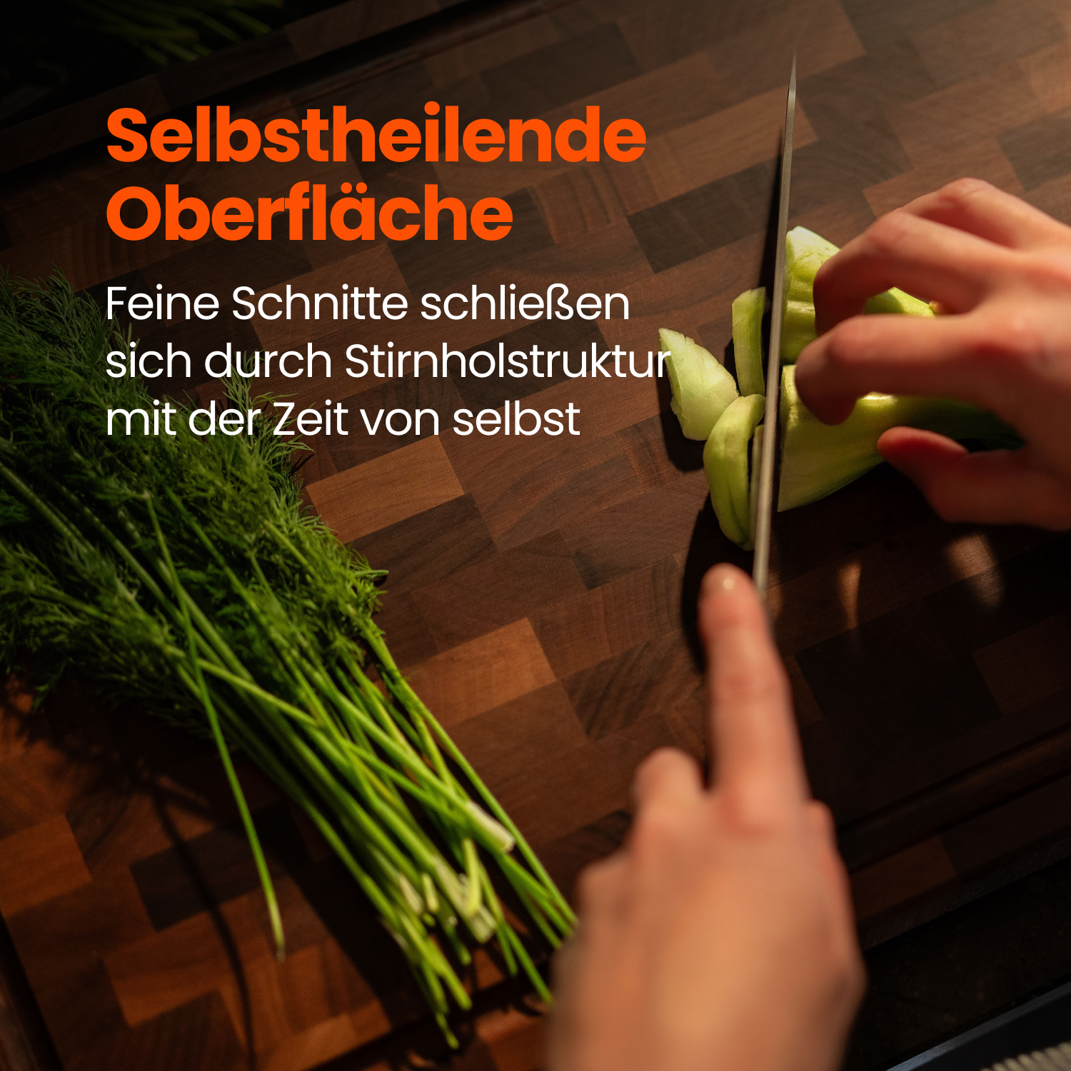 Nussbaum Stirnholzschneidebrett mit selbstheilender Oberfläche, ideal für präzise Schnitte und natürliche Eleganz.